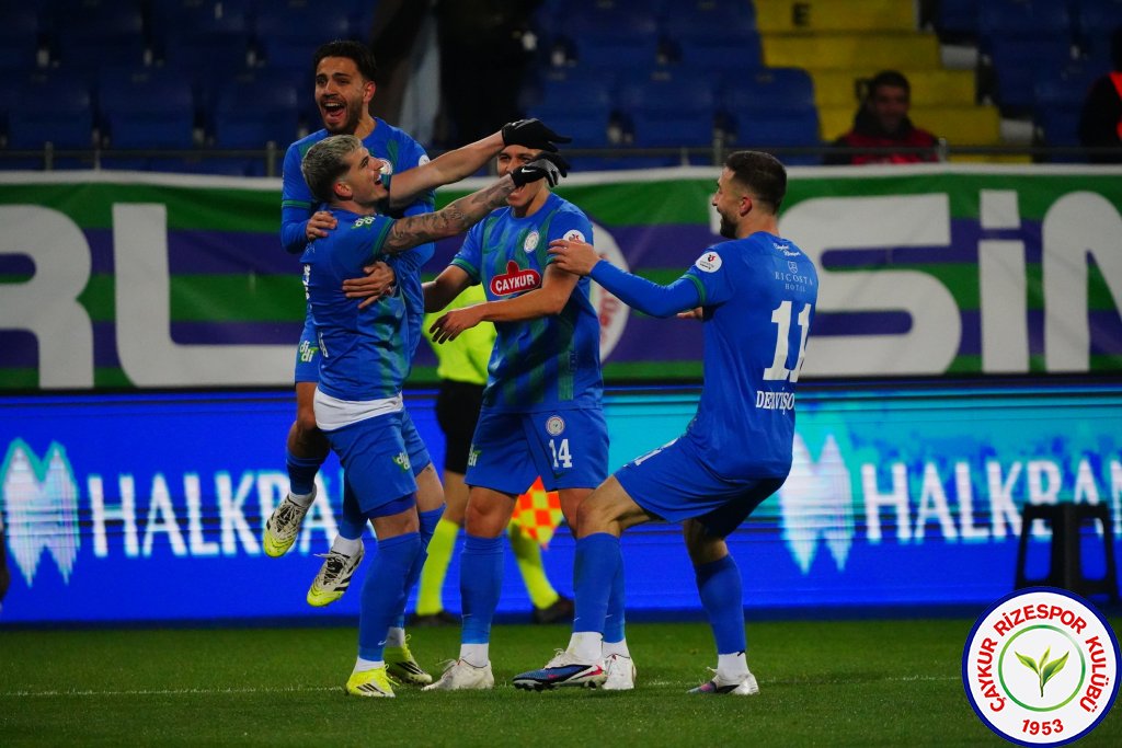 ÇAYKUR RİZESPOR 2 - 0 KOCAELİSPOR