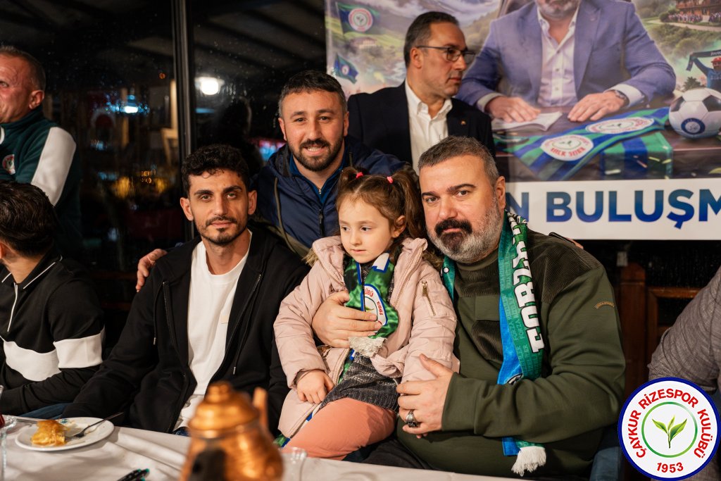 Çaykur Rizespor Ailesi'ne Coşkulu Karşılama
