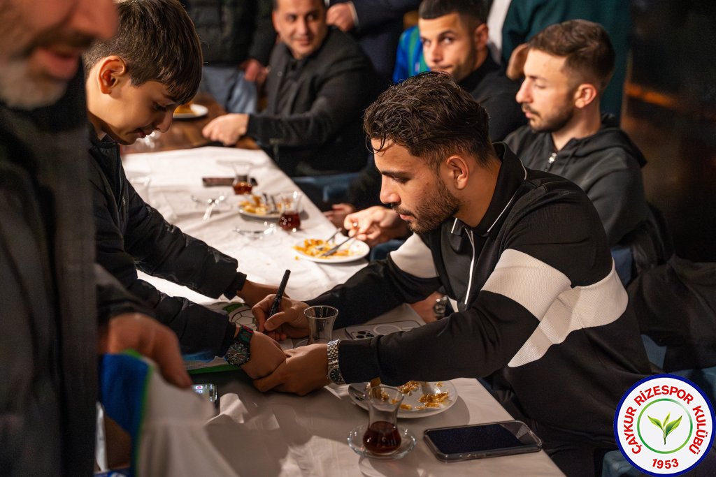 Çaykur Rizespor Ailesi'ne Coşkulu Karşılama