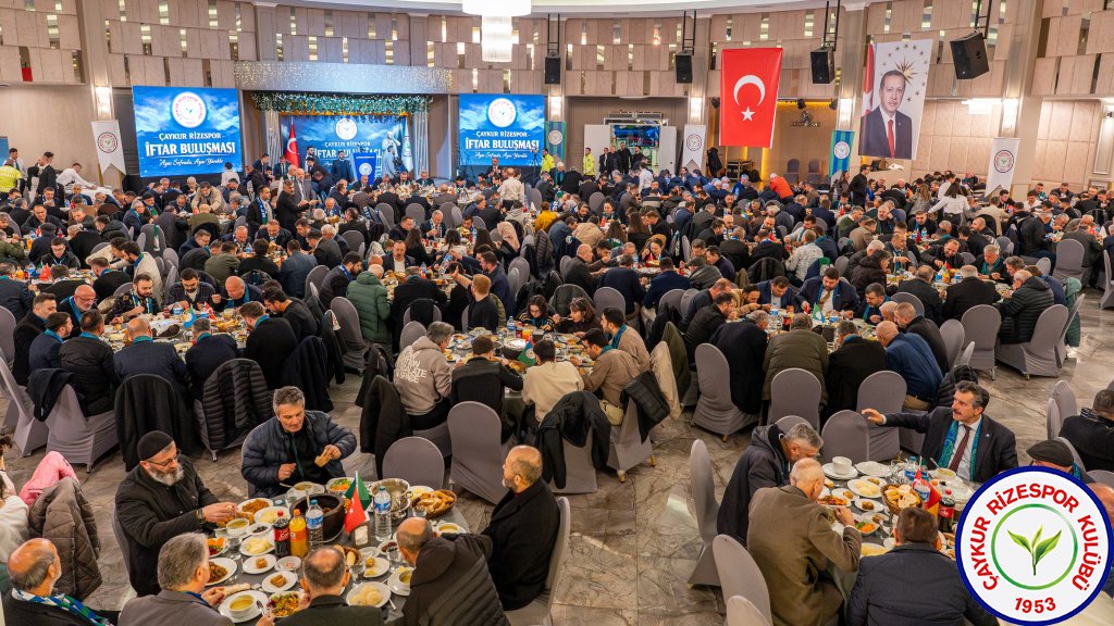 ÇAYKUR RİZESPOR’UMUZ RİZE’DE TEK YÜREK OLDU