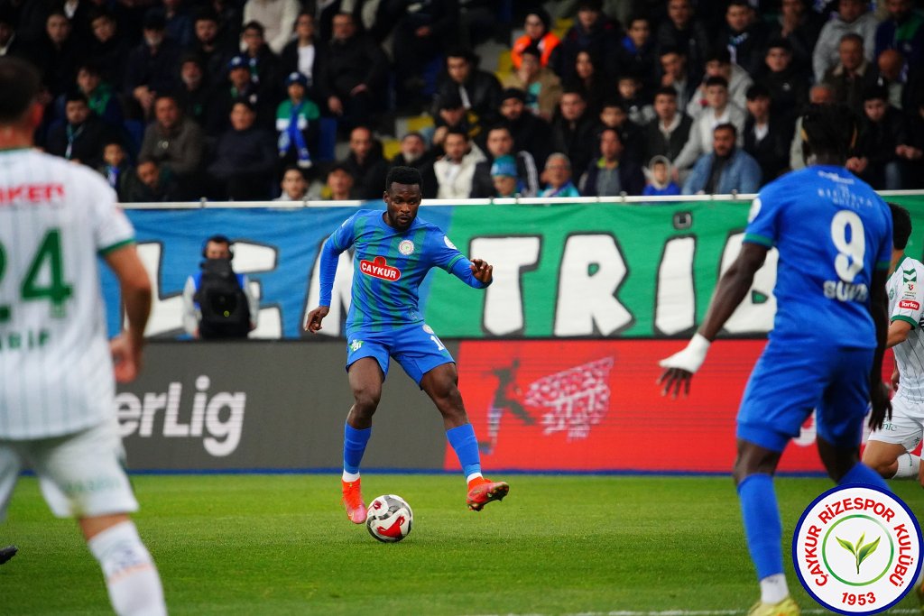 ÇAYKUR RİZESPOR 3 - 2 TÜMOSAN KONYASPOR