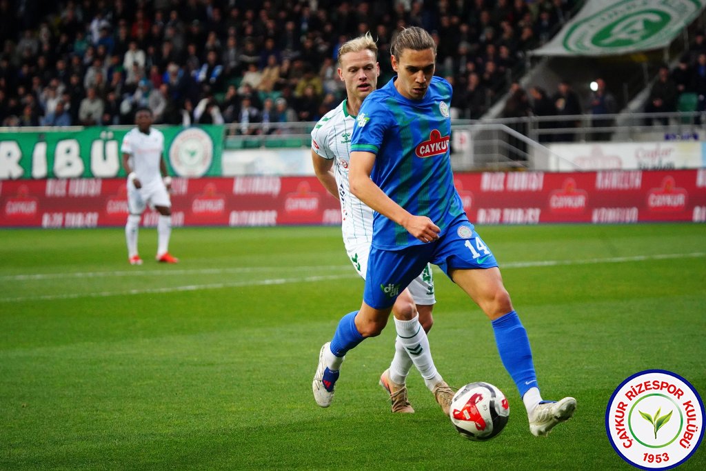 ÇAYKUR RİZESPOR 3 - 2 TÜMOSAN KONYASPOR