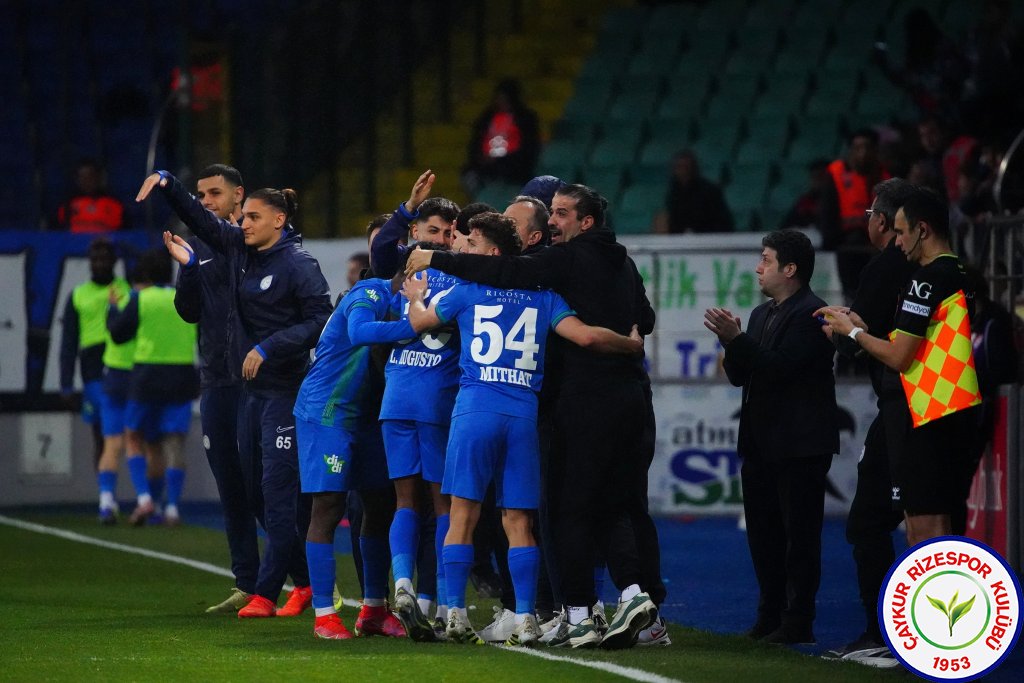 ÇAYKUR RİZESPOR 3 - 2 TÜMOSAN KONYASPOR