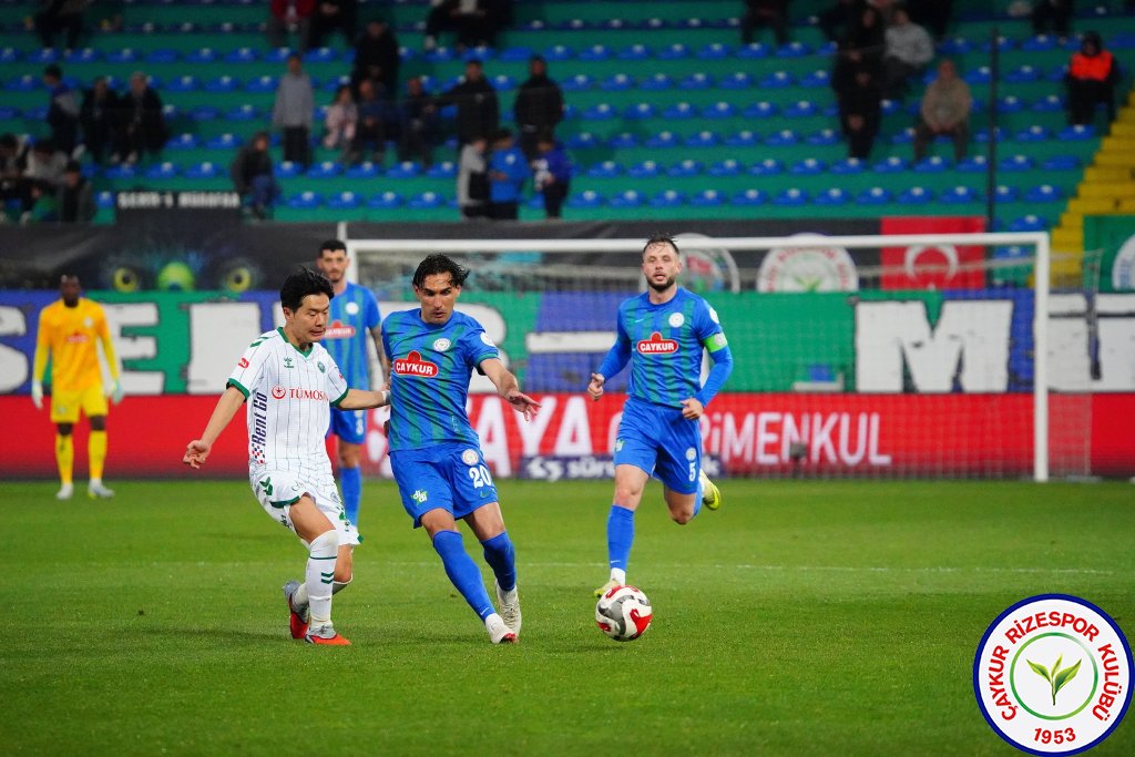 ÇAYKUR RİZESPOR 3 - 2 TÜMOSAN KONYASPOR