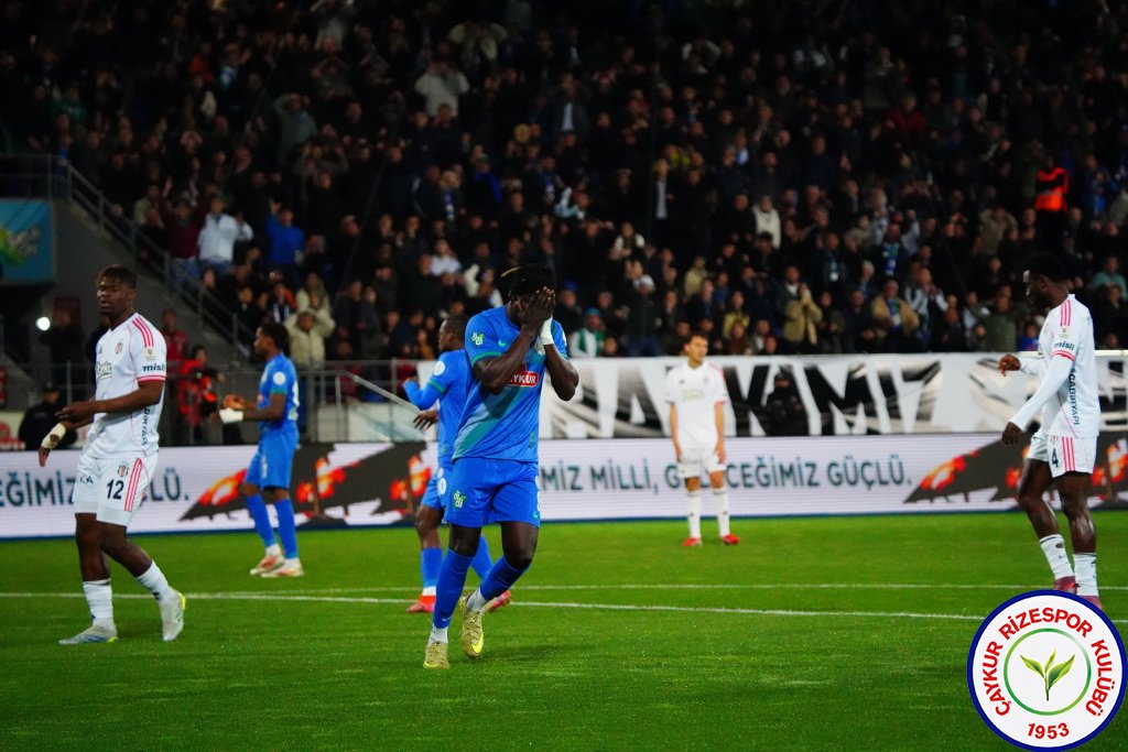 ÇAYKUR RİZESPOR 2 - 2 BEŞİKTAŞ