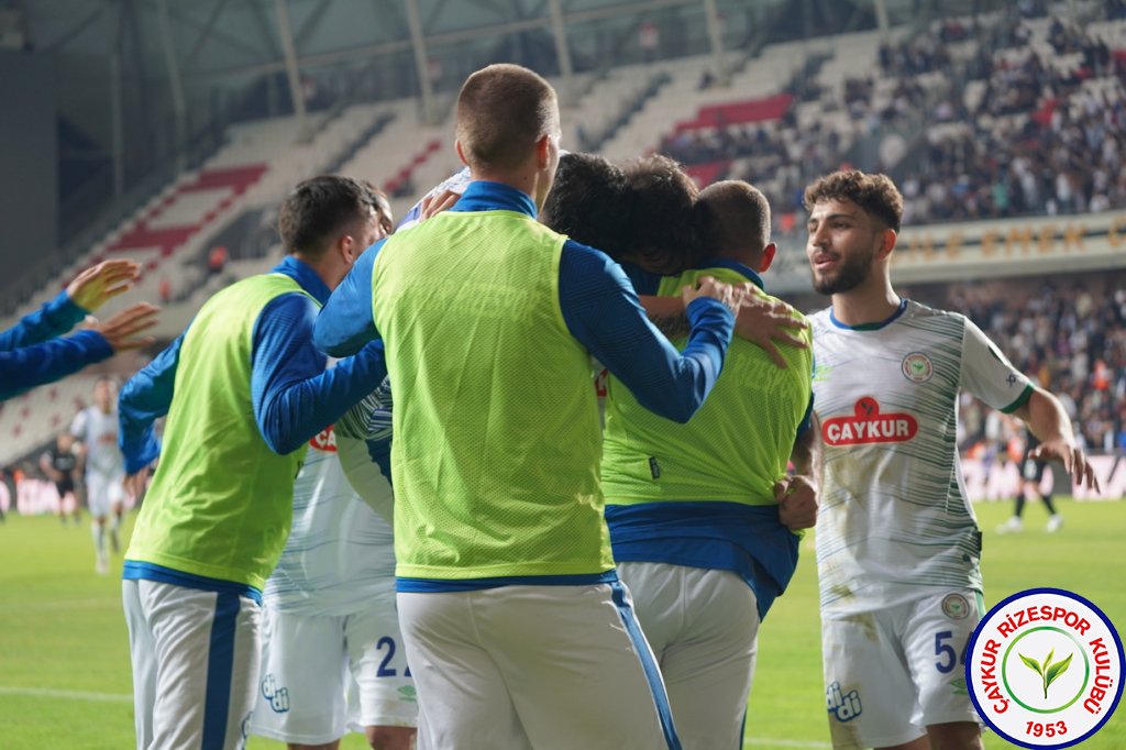 ALTAY 0-2 ÇAYKUR RİZESPOR FOTOĞRAF GALERİSİ 20221010 20.00 8. HAFTA v2