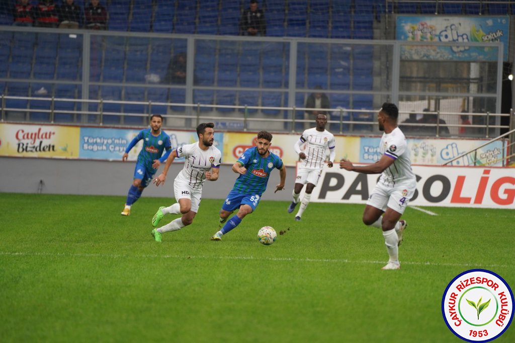 ÇAYKUR RİZESPOR 0 - 0 EYÜPSPOR 15.10.2022 16.00 9. hafta fotoğraf galerisi