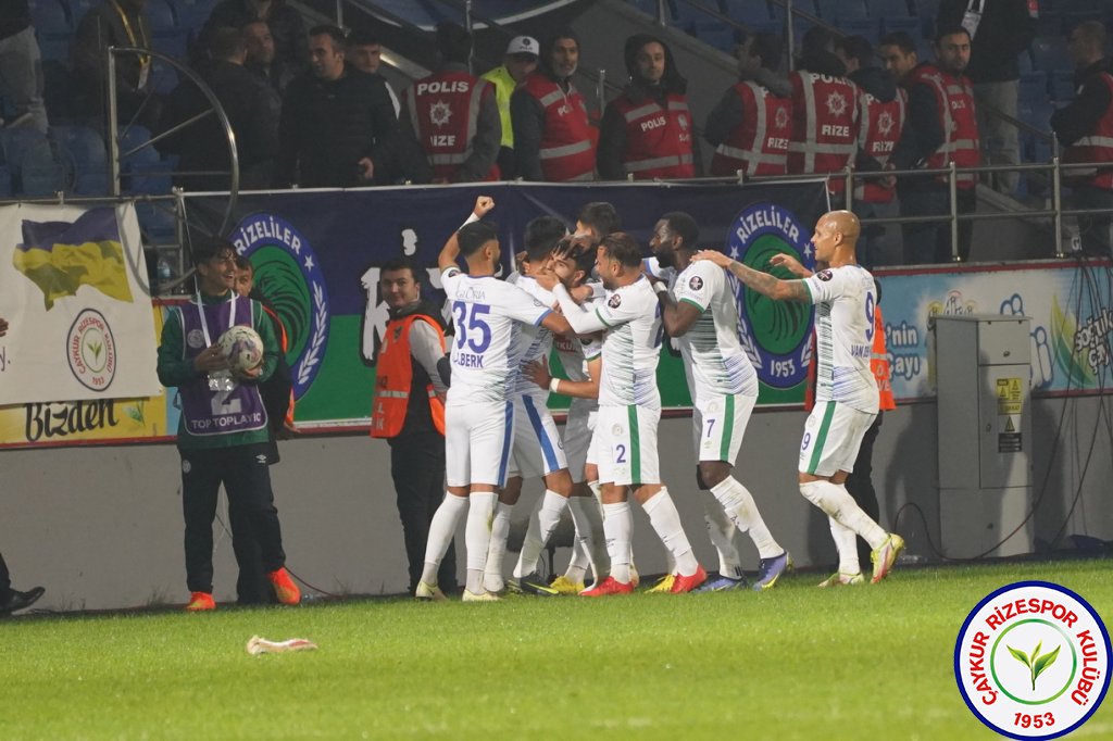 çaykur rizespor 3-1 erzurumspor fk - 20221104 20.00 12. hafta fotoğraf galerisi