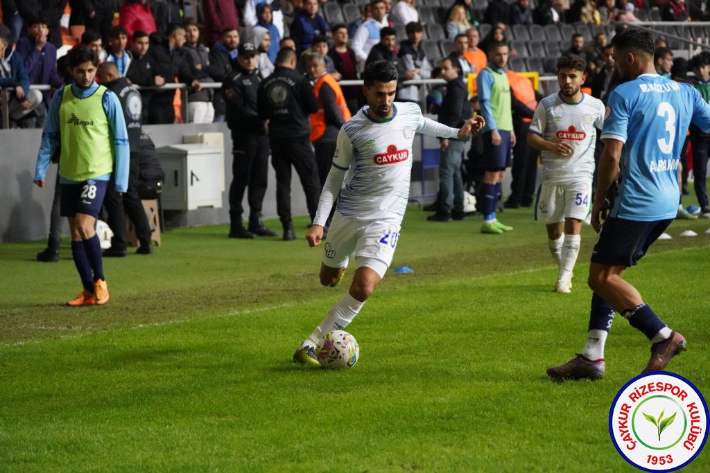 ADANA DEMİRSPOR 3-4 ÇAYKUR RİZESPOR / Unutulmaz Futbol Resitali