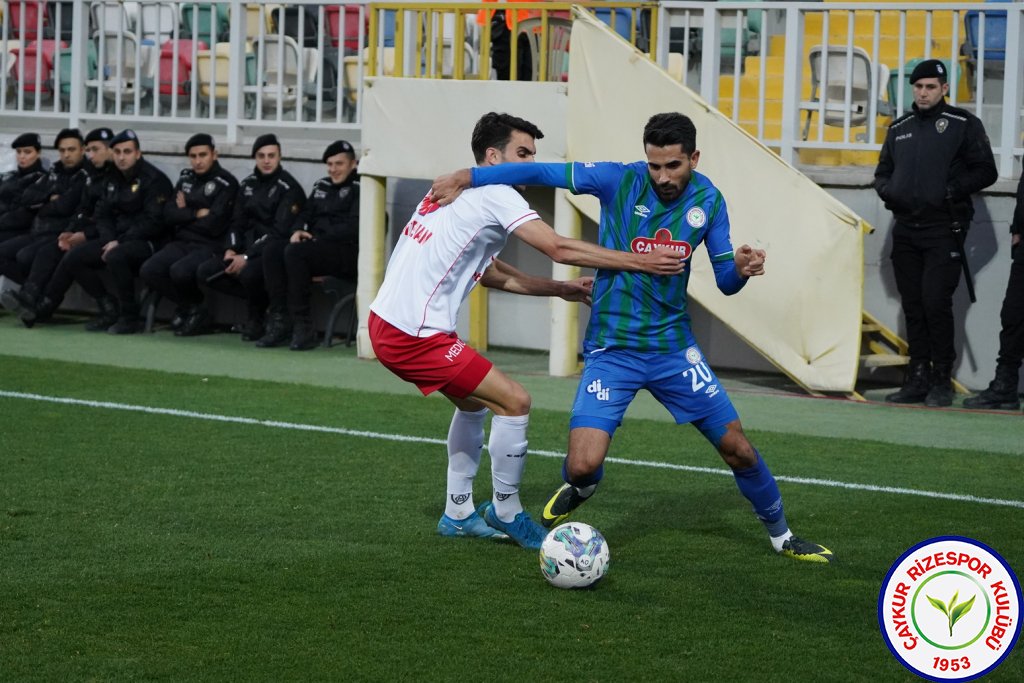 ALTINORDU 0 - 0 ÇAYKUR RİZESPOR / Sezonun ilk Yarısını 30 Puanla Tamamlıyoruz