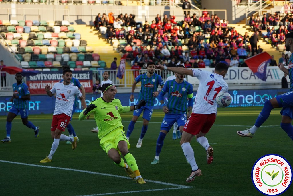 ALTINORDU 0 - 0 ÇAYKUR RİZESPOR / Sezonun ilk Yarısını 30 Puanla Tamamlıyoruz