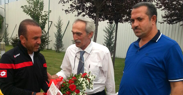 Rize Kent Konseyinden Rizespor'a Destek Ziyareti