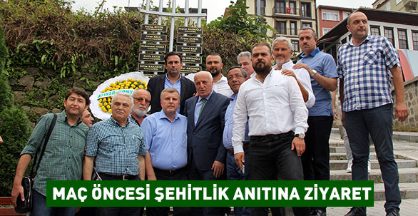 ÇAYKUR RİZESPOR VE A. KONYASPORLU YÖNETİCİLERDEN ŞEHİTLİK ANITINA ZİYARET