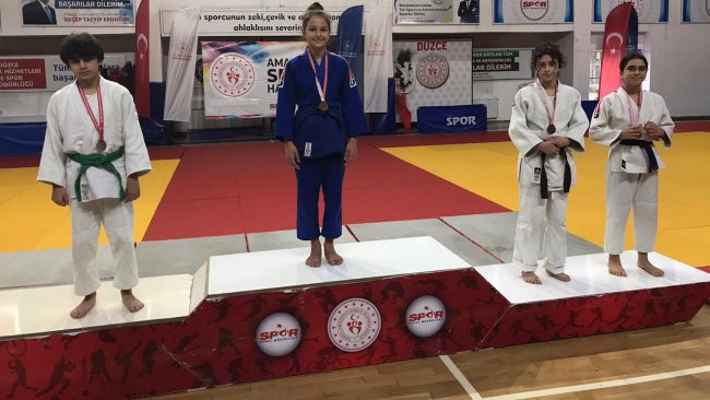 Judocularımız Karadeniz Judo Turnuvasından 2 Madalyayla Dönüyor