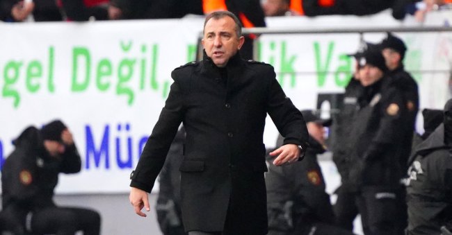 Recep Uçar, Çaykur Rizespor - Galatasaray maçı sonrası açıklamalarda bulundu.