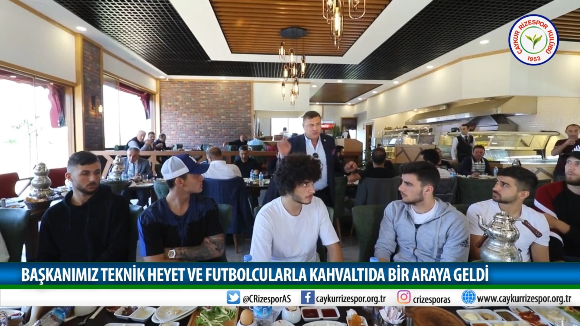 BAŞKANIMIZ TEKNİK HEYET VE FUTBOLCULARLA KAHVALTIDA BİR ARAYA GELDİ