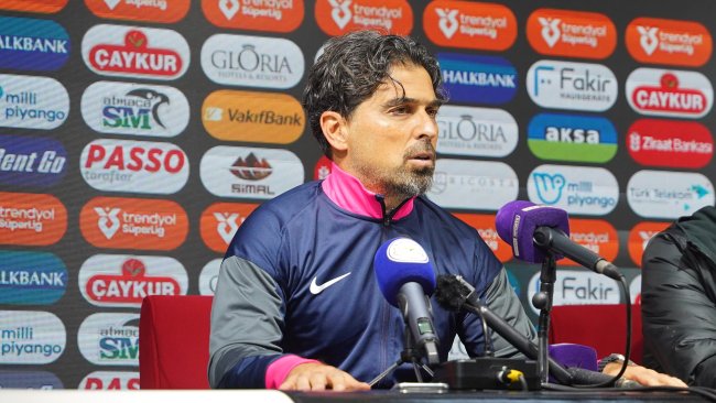 İlhan Palut, Çaykur Rizespor - Kasımpaşa maçı sonrası açıklamalarda bulundu.