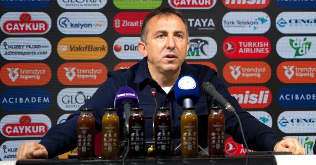 Teknik direktörümüz Recep Uçar, Çaykur Rizespor - Tümosan Konyaspor maçı sonrası açıklamalarda bulundu.
